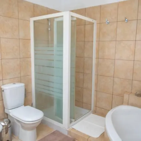 Villa Pines Sgourou